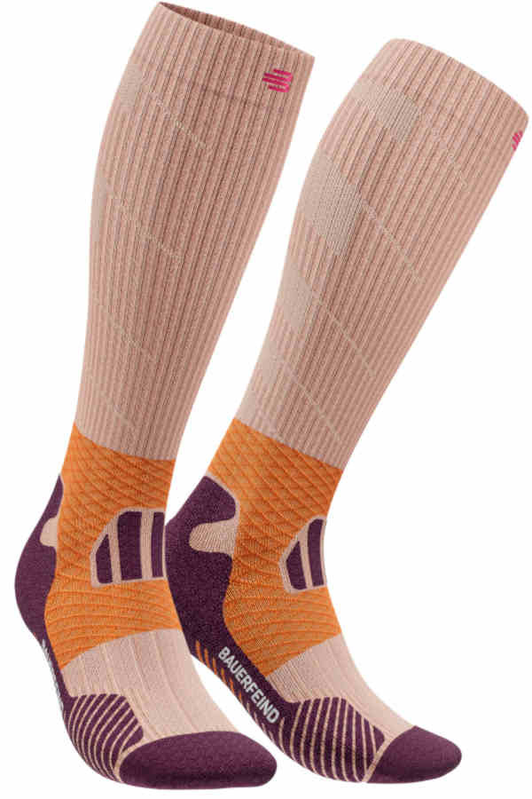 Trail Run Compression Socks Women in Peach
