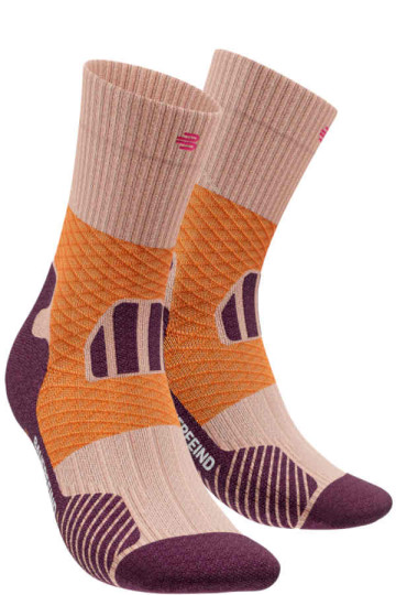 Trail Run Mid Cut Socks Women in Peach
