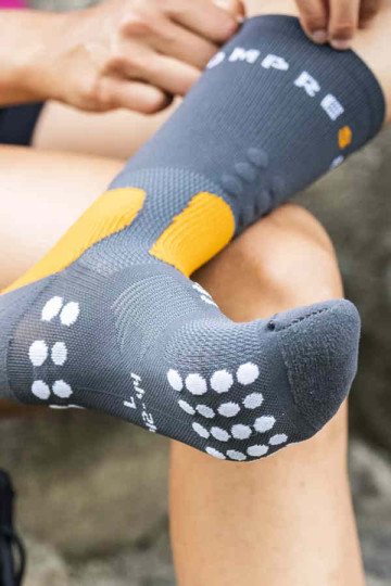 Compressport Hiking Socks Orange