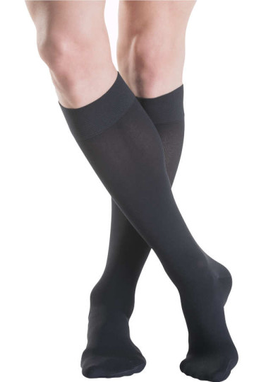 Sigvaris Thermoregulating Kniestrumpf CCL1 schwarz, geschlossene Fussspitze