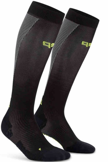 CEP Ultralight 4.0 Core Run Socks in schwarz