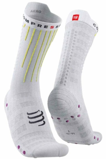 Aero Socks Bike Compressport in weiss