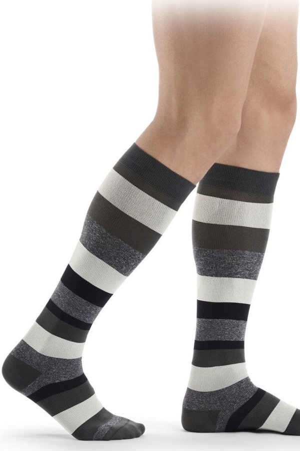 Sigvaris Microfiber Shades Men Stützsocken in trendigem graphite Stripe