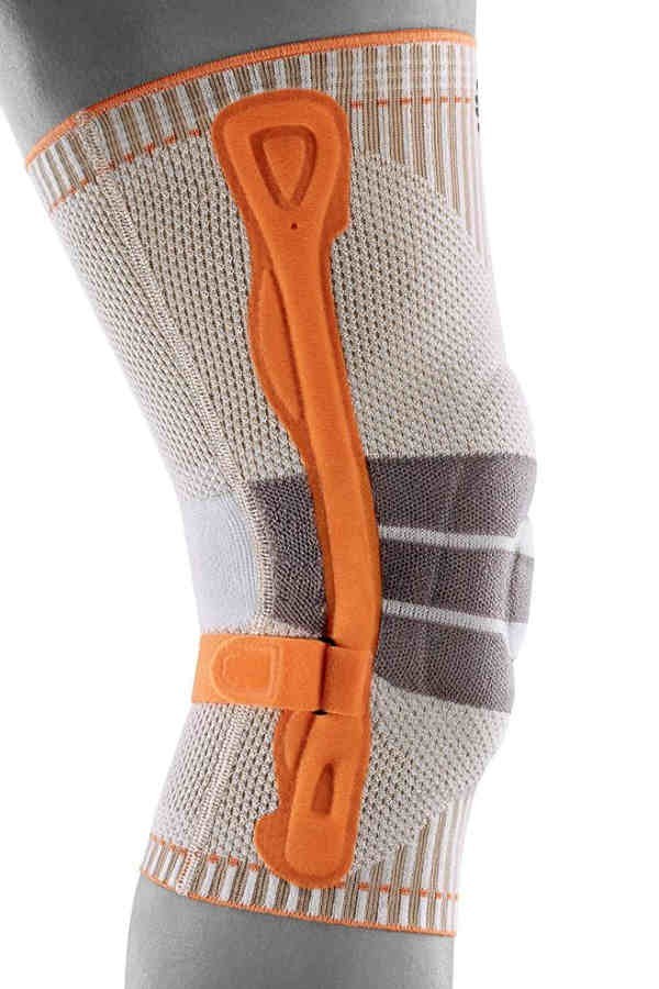 Kniebandage mit seitlichen Stabilisatoren für perfekten Sitz bei Bewegung