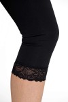 Aesthetic Medical Care LEGGINGS mit elegantem Spitzenbesatz