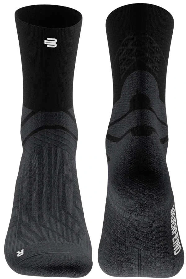 Run Performance Low Cut Socks Men, Front und Rückansicht, schwarz
