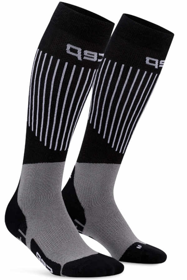 CEP Ski Ultralight Compression Socks in blau