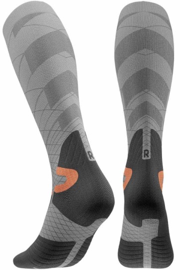 Ski Performance Compression Socks Women, Ansicht von hinten mit gepolsterter Ferse und Achillessehnen Aussparung