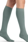 Sigvaris® Traveno Reise-Stützsocken in edlem grün