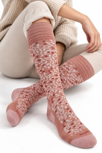 New Leaf Rosa Woman by SockWell - Merino Kompressionssocken mit schönem Blumenmuster
