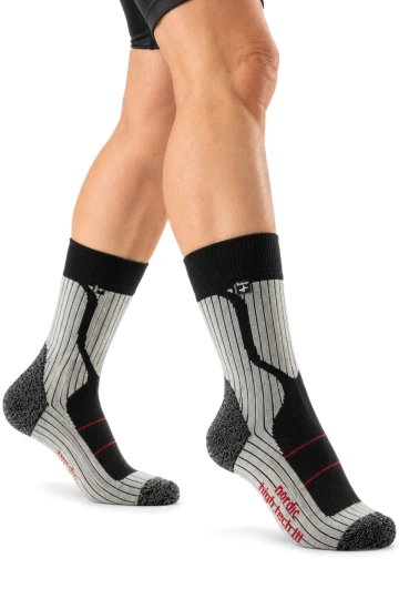 Rohner Nordic High Tech III in Light Grey, getragen beim Gehen