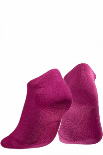 Ultra Lowcut Laufsocken von Bauerfeind in  berry