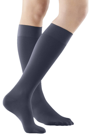 Klasse 1 Kompressionsstrumpf Soft AD in anthrazit, grau Fuss zu