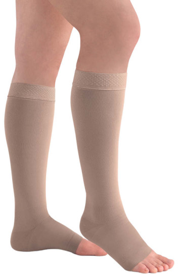 Juzo® Move Kniestrumpf KKL2 ADH mit Haftrand in mandel, Fuss offen