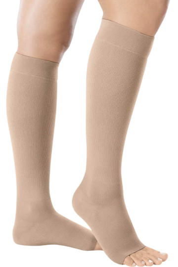 Juzo® Intenso Kniestrumpf AD KKL3 in mandel mit offener Fussspitze