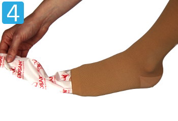 VenoGlider rausziehen VenoGlider aus der Öffnung ziehen