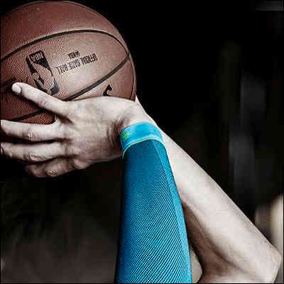 Armsleeves beim Ballsport