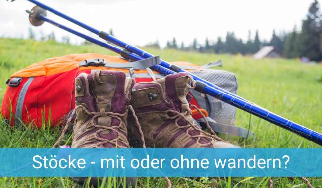 Stöcke beim Wandern