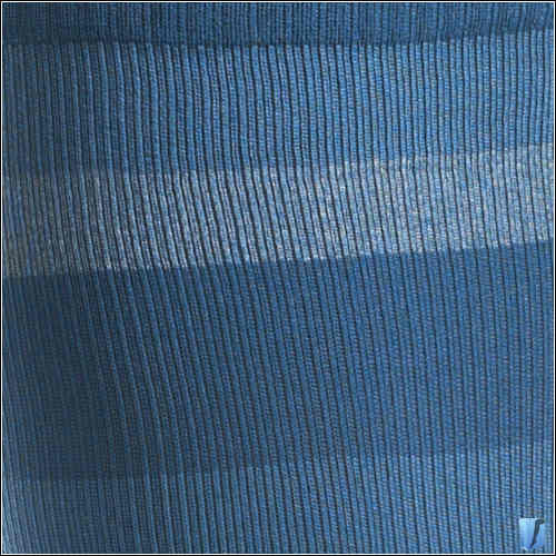 Sigvaris Style Pattern Herrenstrumpf mit trendigem Linienmuster