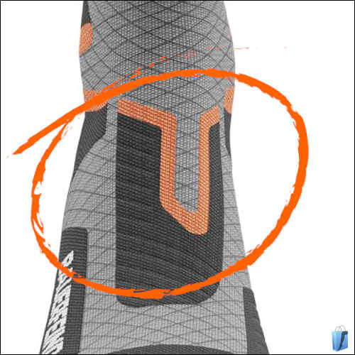 Ristpolster mit Aussparung der Fussheber-Sehne für besten Komfort in engen Skischuhen